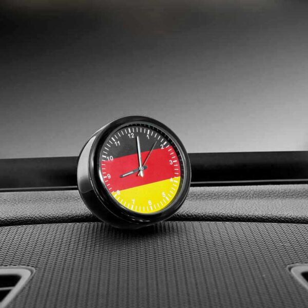 ساعت خودرو طرح پرچم آلمان