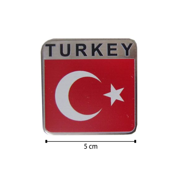 آرم مربعی جلو پنجره طرح پرچم ترکیه
